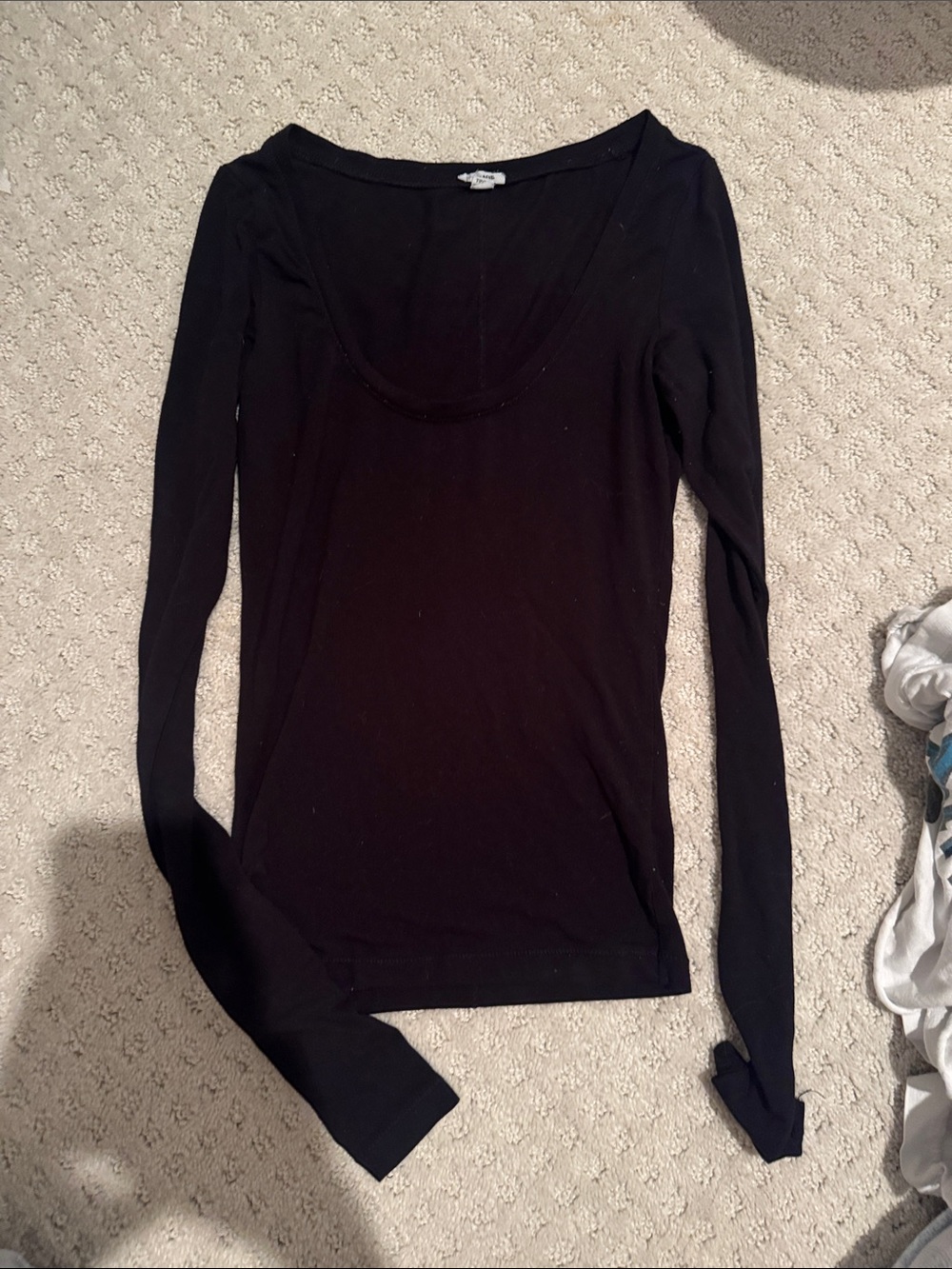 Garage Black Long-Sleeve Scoop Neck Women's Top